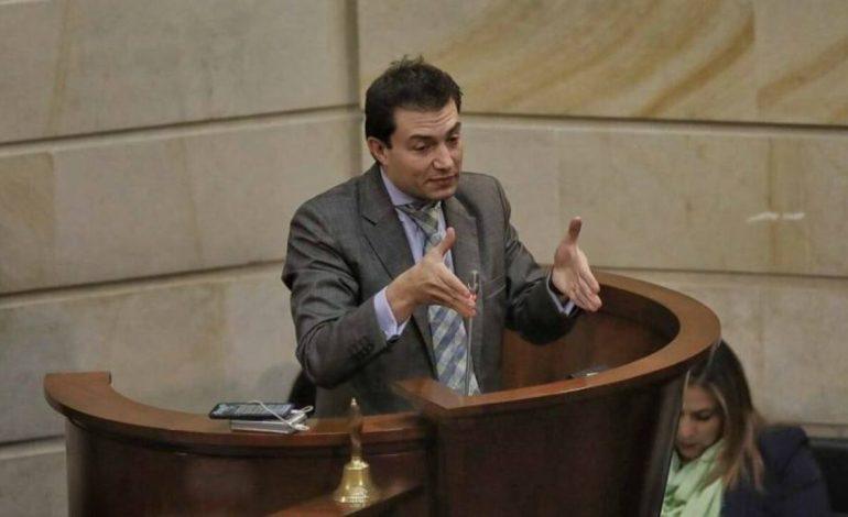 ¿Candidato? Felipe Córdoba llama a la unidad para frenar a Petro