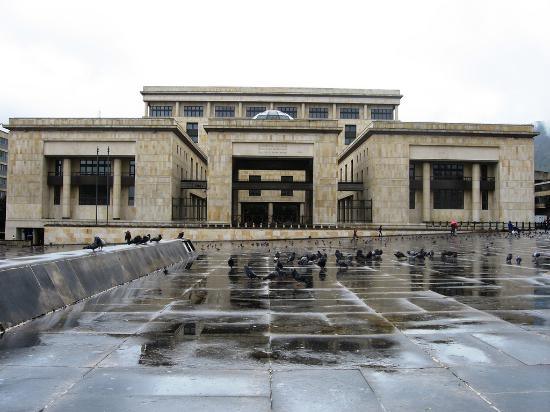 ¿Qué podemos aprender de la tragedia del Palacio de Justicia?