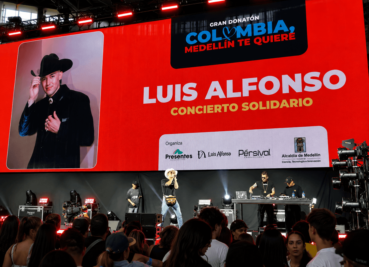 Medellín recauda $6.000 millones en concierto para víctimas del terremoto