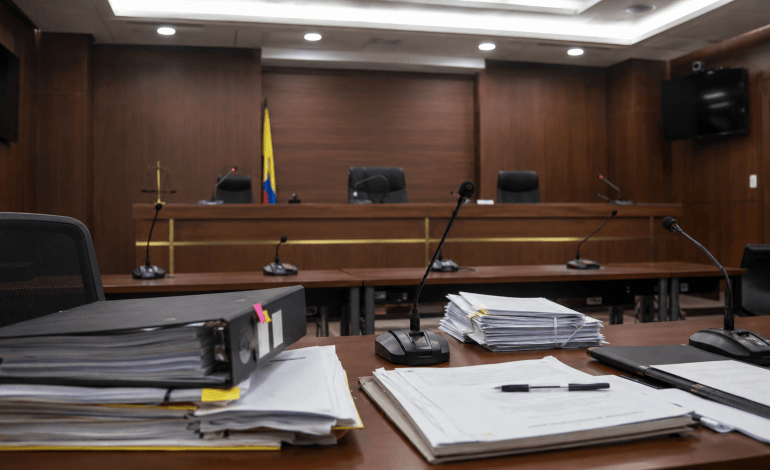 Primera condena por corrupción genera reacción de Fico